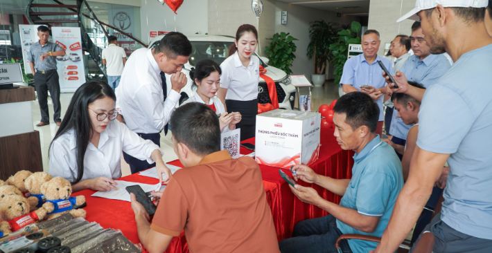 su-kien-mung-sinh-nhat-30-toyota-viet-nam-va-ra-mat-mau-xe-phien-ban-dac-biet