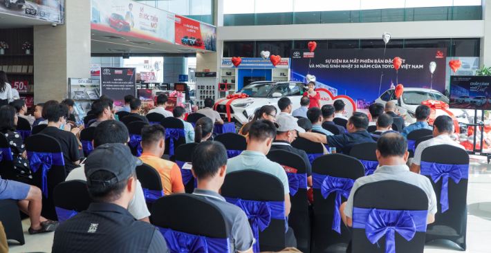 su-kien-mung-sinh-nhat-30-toyota-viet-nam-va-ra-mat-mau-xe-phien-ban-dac-biet