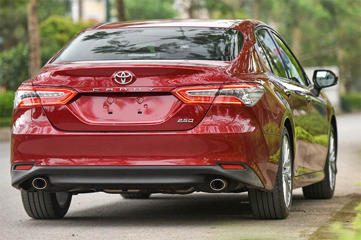 Đánh giá xe Toyota Camry ông vua phân khúc sedan hạng D tại Việt Nam
