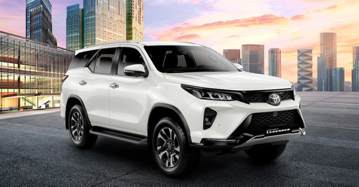 Toyota Bắc Giang ra mắt phiên bản mới của Toyota Land Cruiser Prado và Toyota Fortuner đồng sự kiện lái thử tháng 10 