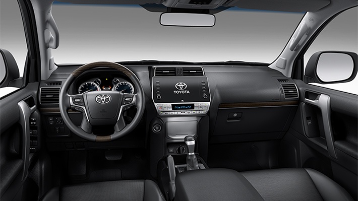 Toyota Land Cruiser Prado mới ra mắt có gì vượt trội so với phiên bản cũ