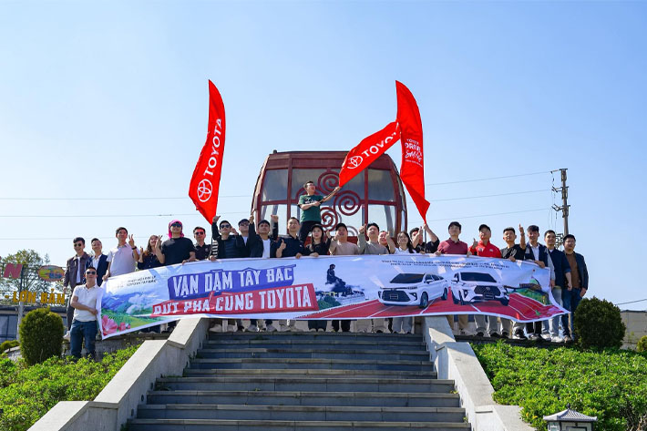 trai-nghiem-toyota-veloz-cross-tren-cung-duong-tay-bac-5