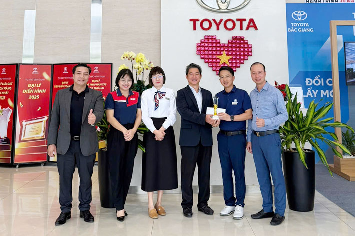 Toyota-bac-giang-dai-ly-co-thi-phan-tfs-thu-2-toan-quoc-2025-1