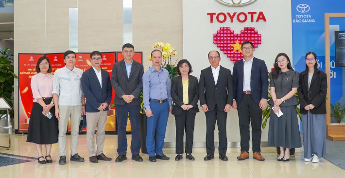 Toyota Bắc Giang vinh dự đón tiếp BLĐ Toyota Việt Nam đến thăm và làm việc