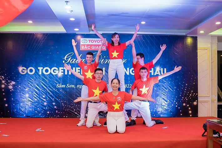 Team Building và Gala Dinner Toyota Bắc Giang 2022-11