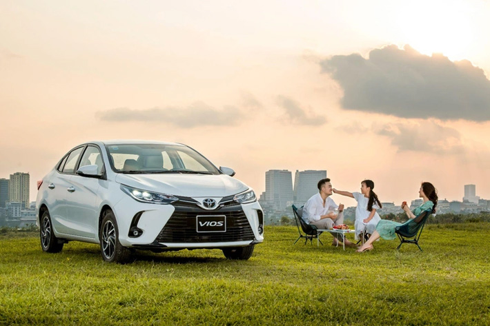 Đánh Giá Chi Tiết Toyota Vios 1.5G 2022 – Thông Số Kỹ Thuật, Giá Lăn B