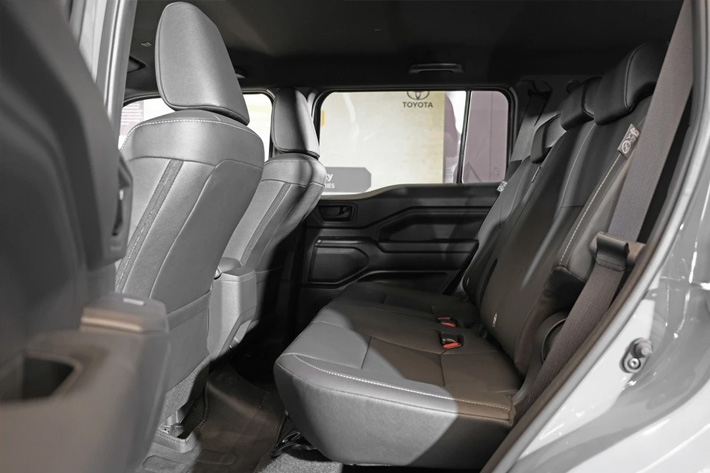 thong-so-ky-thuat-toyota-land-cruiser-fj-2