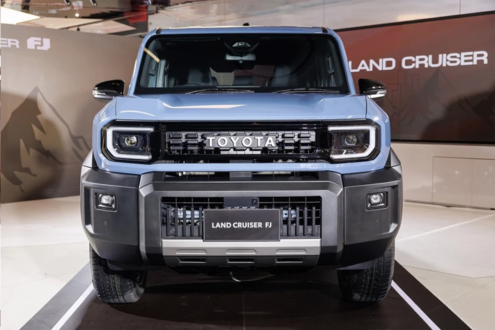 thong-so-ky-thuat-toyota-land-cruiser-fj-5