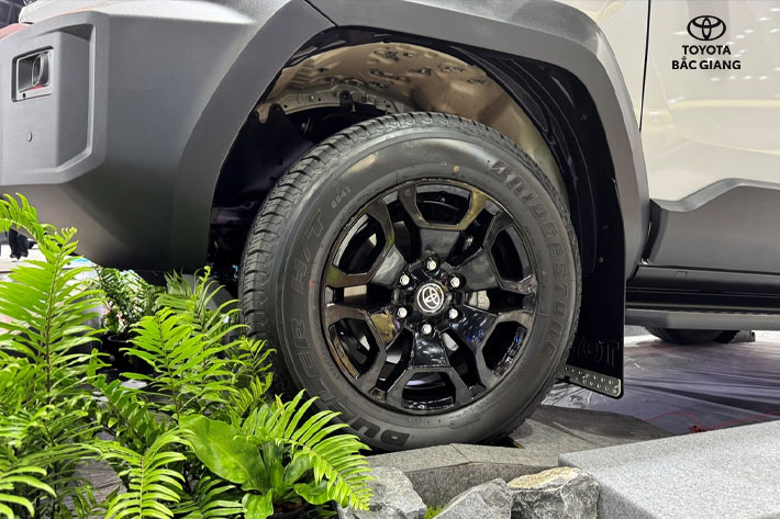 toyota-land-cruiser-fj-tieu-land-cruiser-khi-nao-ve-viet-nam-3