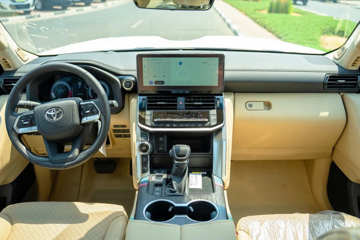 toyota-land-cruiser-manh-me-hon-voi-cong-nghe-hybrid-4