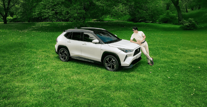 uu-dai-khi-mua-yaris-cross-2026