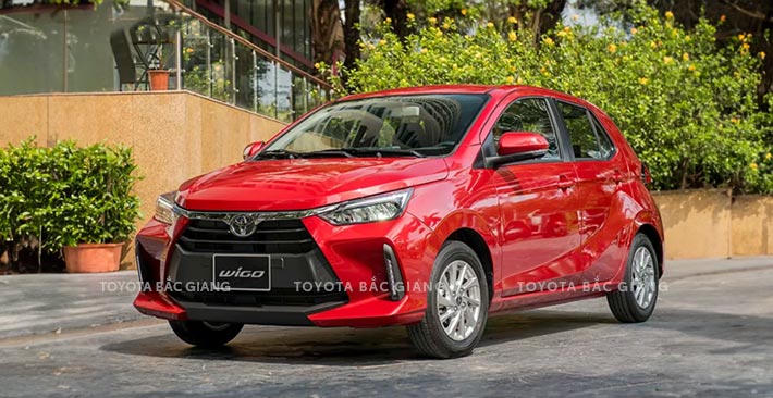 Toyota Wigo 2023: Giá xe lăn bánh & đánh giá thông số kỹ thuật